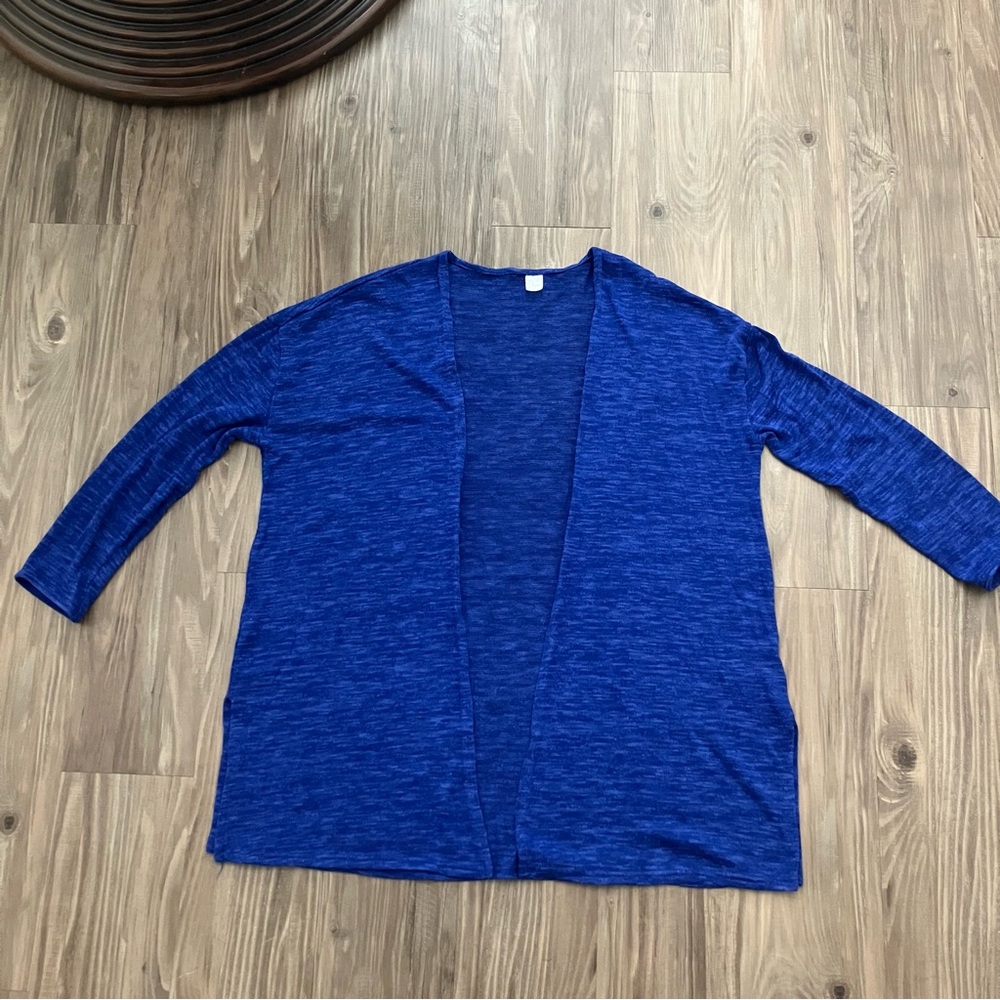 Blue flowy cardigan